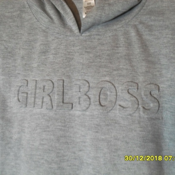 Tops - WOMEN'S LIGHT WEIGHT HOODIE XL  GIRL BOSS NEW